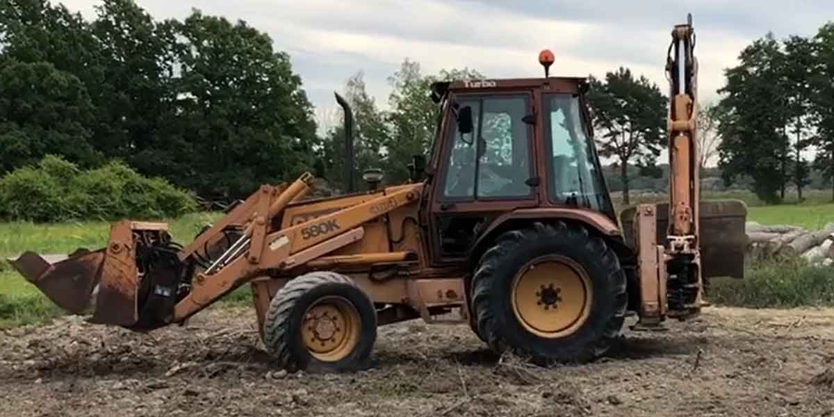 case 580k backhoe specs