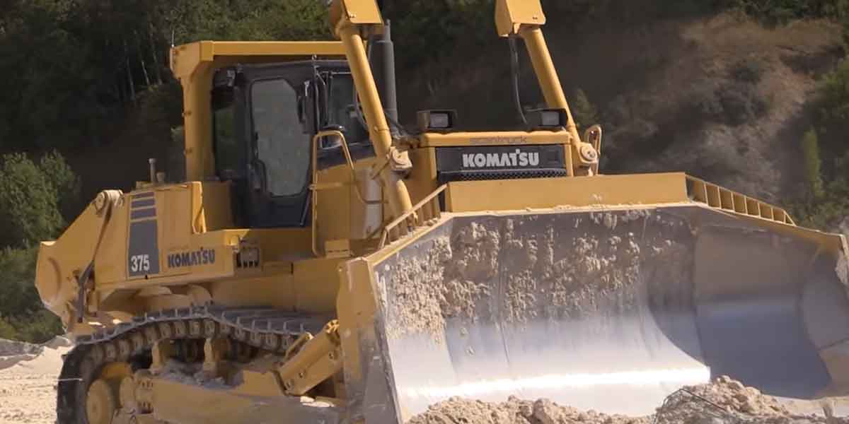 Komatsu d375 specs